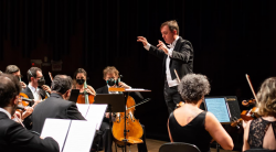 camerata-florianopolis-apresenta-“grandes-classicos”-no-teatro-do-cic-em-julho