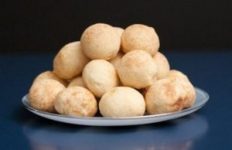 pao-de-queijo