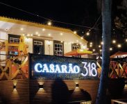 quinta deu samba comemora-aniversario-de-jr miranda no-centro-de-florianopolis