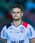 com-mais-de-100-jogos-pelo-joinville,-kadu-encerra-passagem-pelo-clube,-enaltece-torcida,-vaga-na-serie-d-e-projeta-sequencia-da-carreira