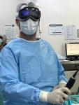 catarinense-realiza-primeira-cirurgia-ortopedica-com-apple-vision-pro-no-brasil