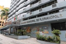 retrofit:-camara-dos-vereadores-de-florianopolis-realiza-votacao-de-lei-que-insere-modalidade-de-requalificacao-imobiliaria-na-cidade